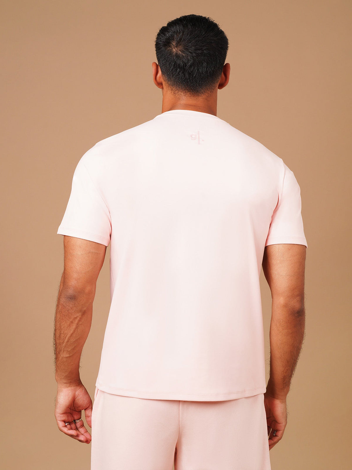 #color_feminine pink