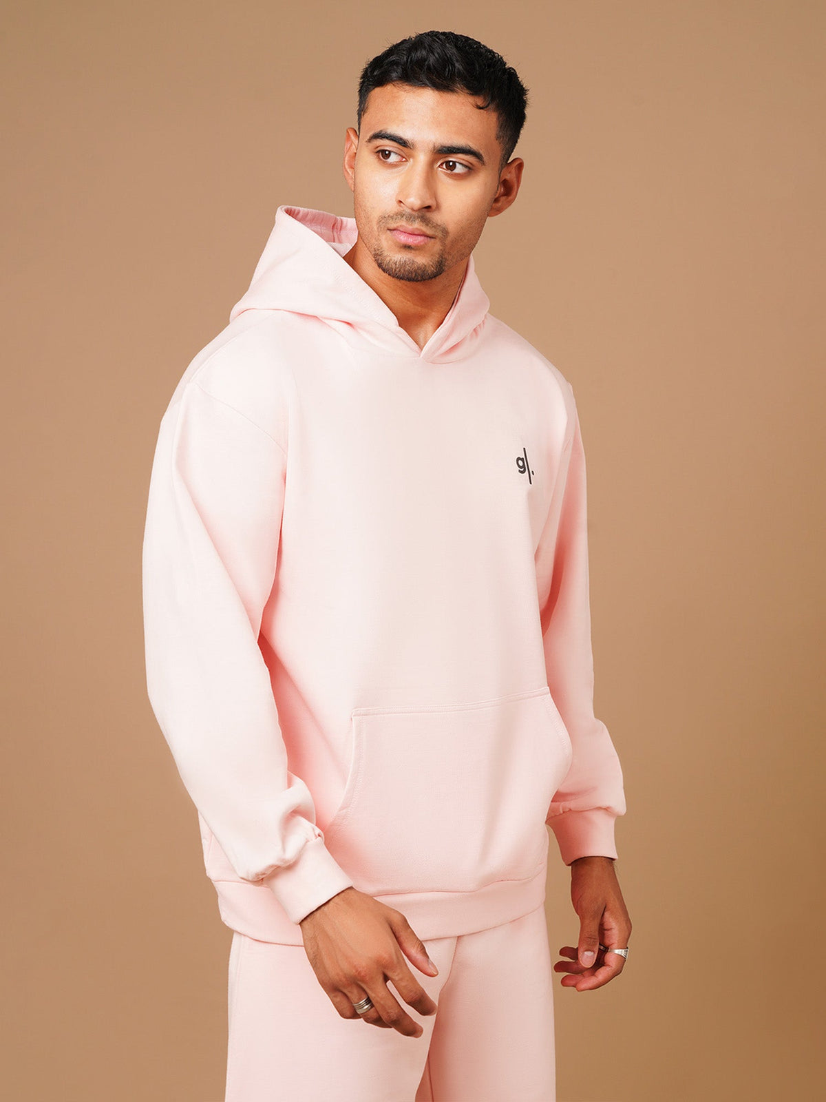 #color_feminine pink