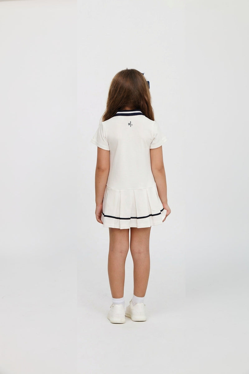 #color_white / navy