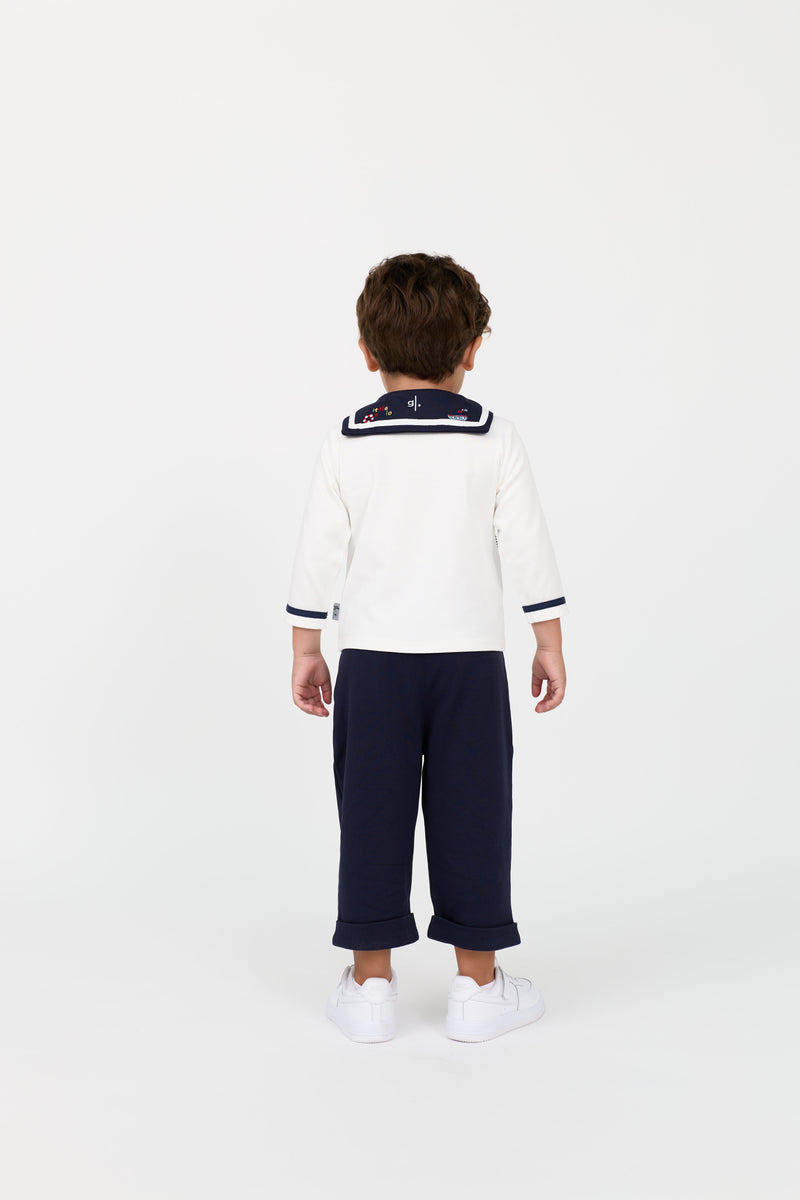 #color_white / navy