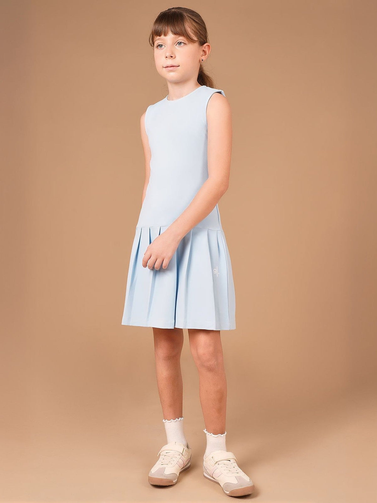 #color_pale blue