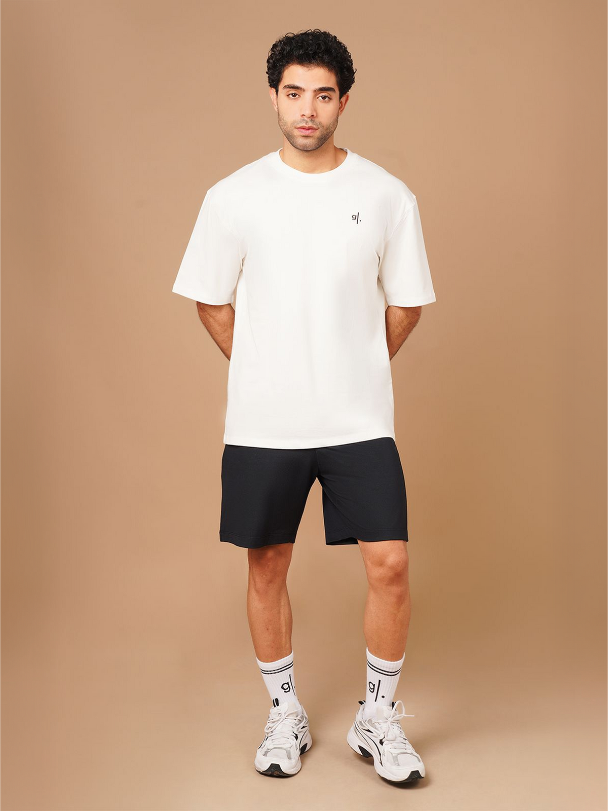 #color_off white