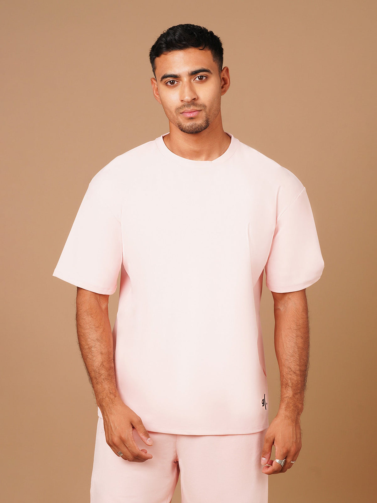 #color_feminine pink