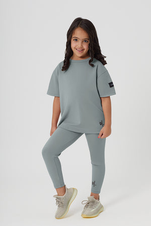 Girls Sustainable Oversized T-shirt